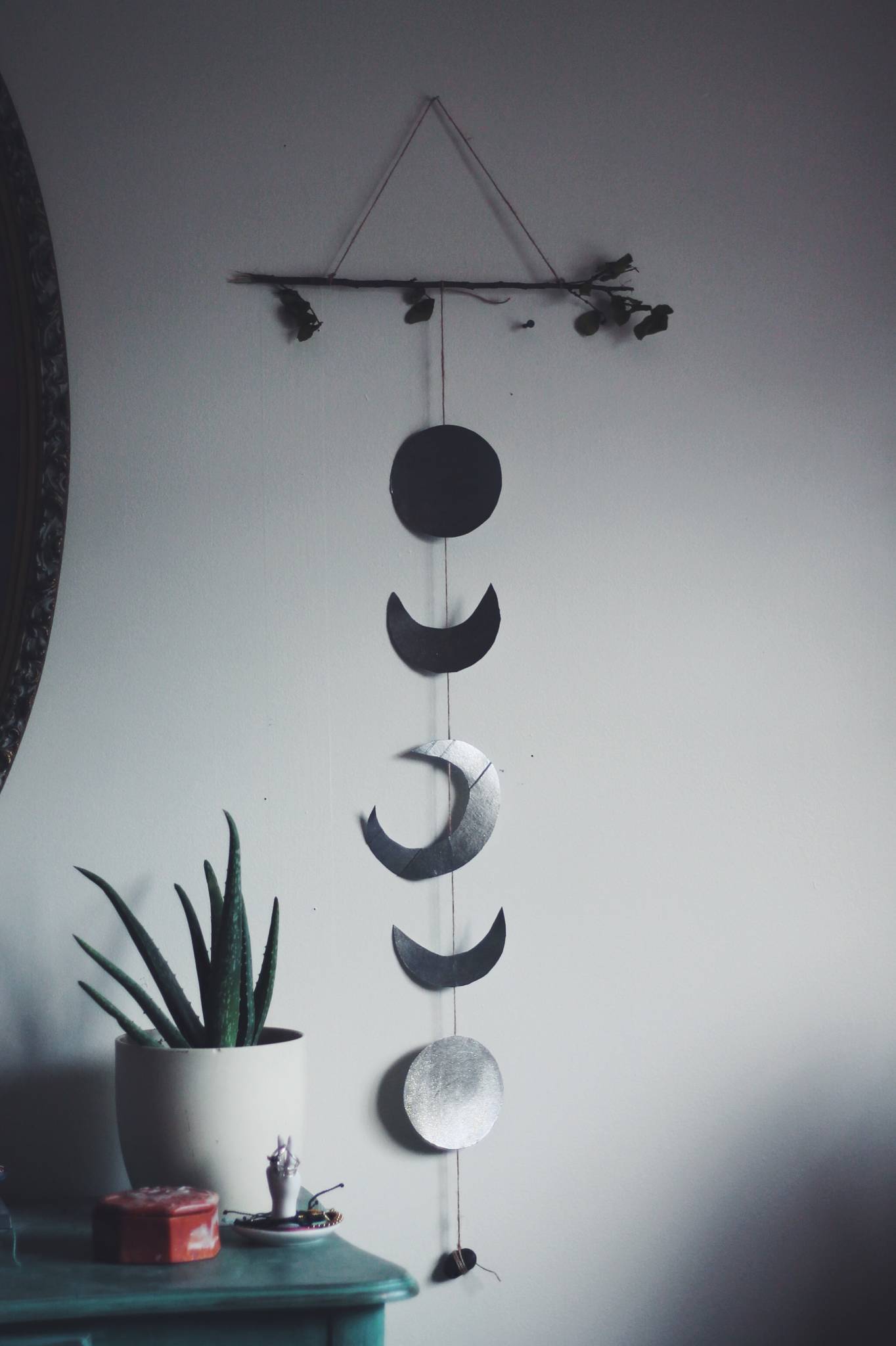 DIY Moon Phase Wall Hanging