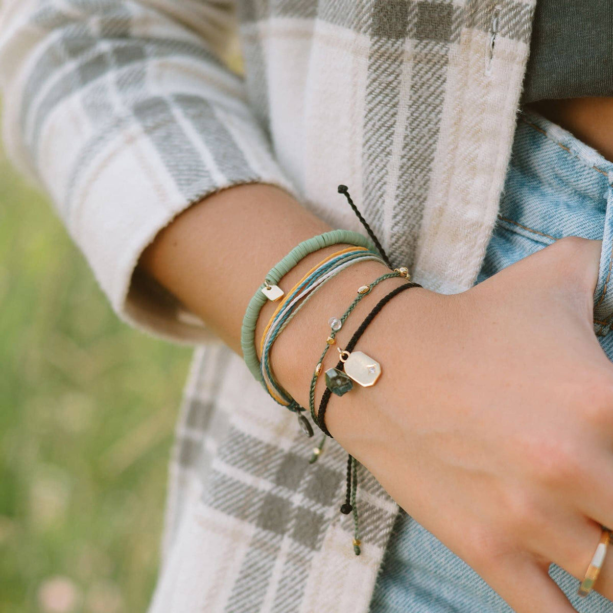 Heishi Disc & Metal Bead Stretch Bracelet