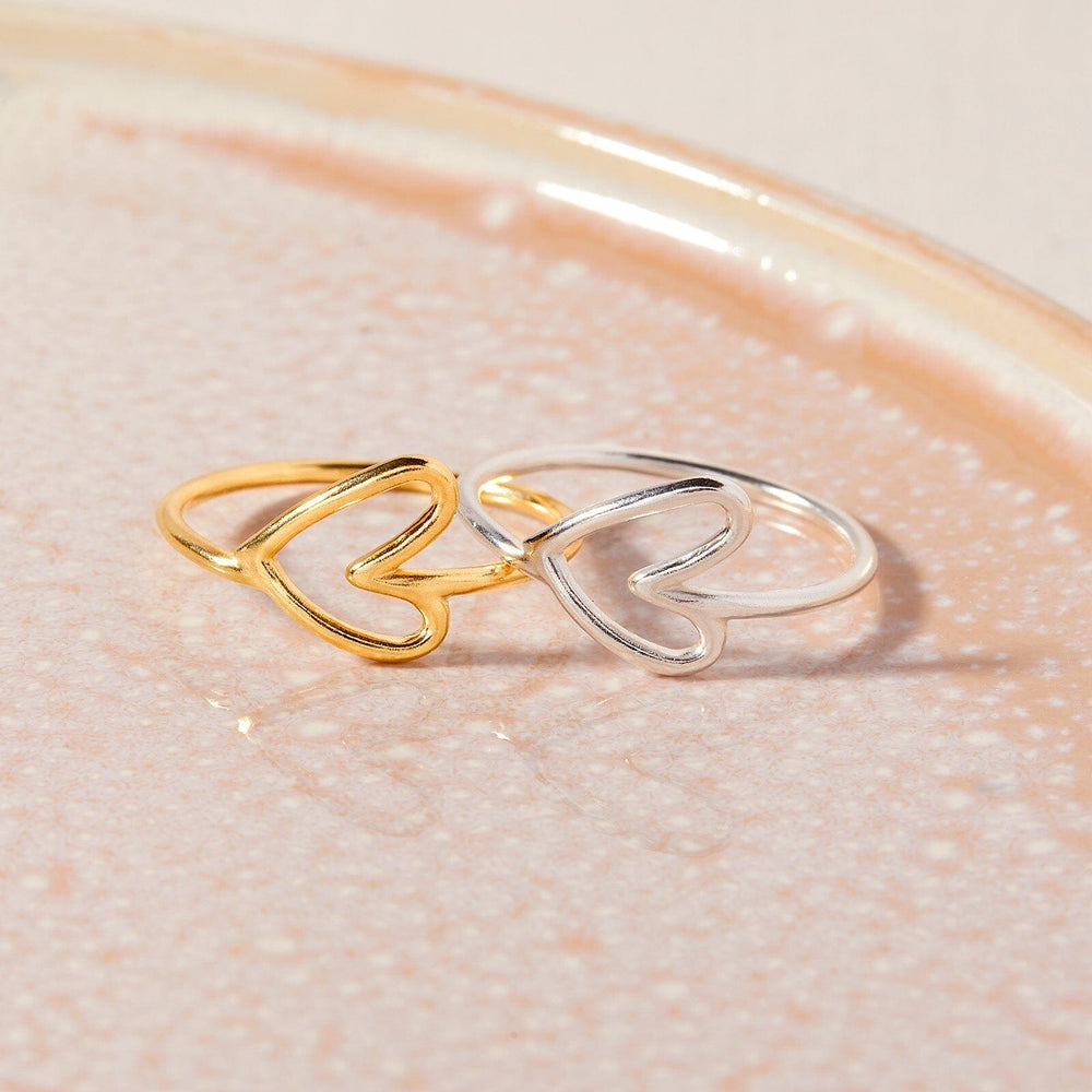 Delicate Heart Ring 4