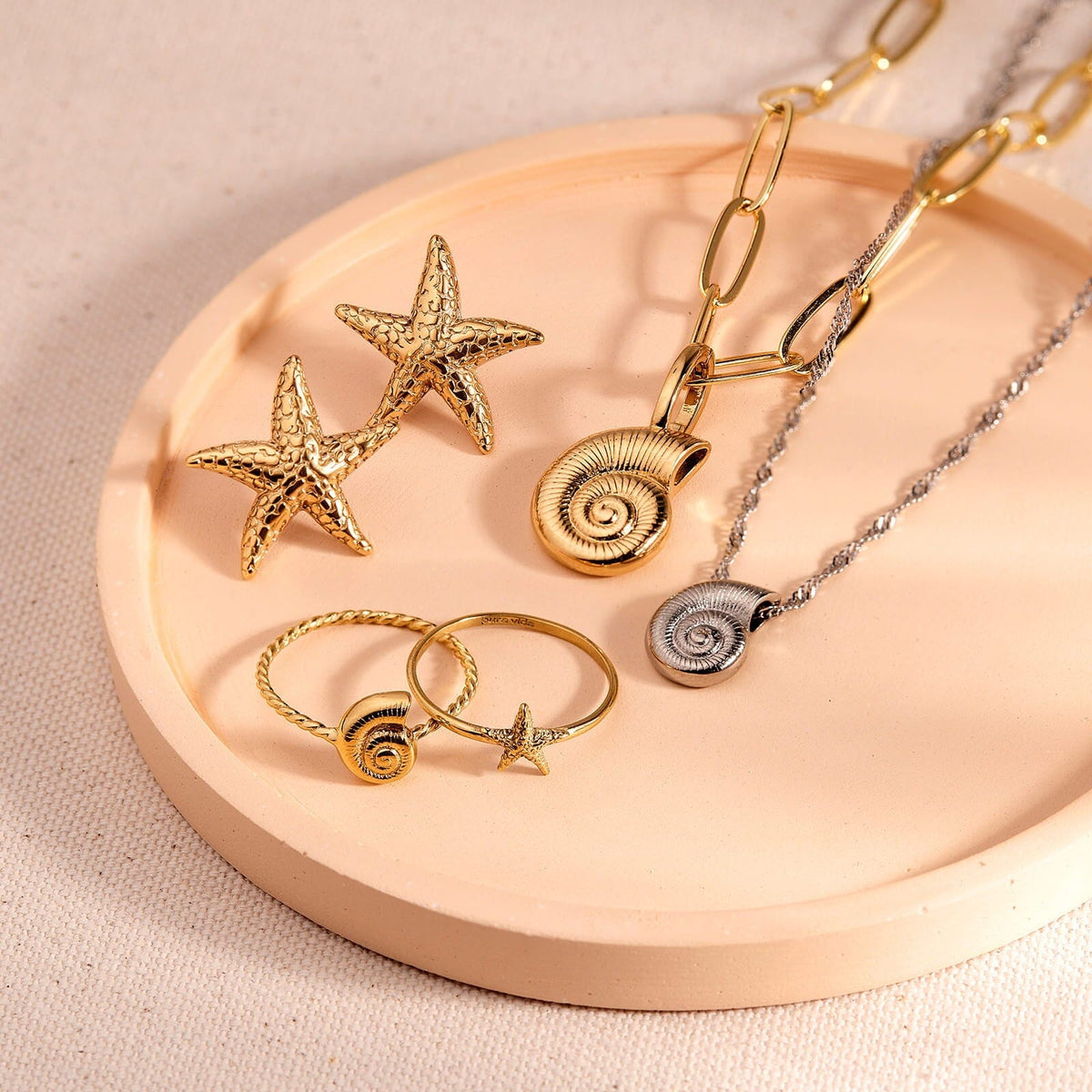 Harper Seashell Charm