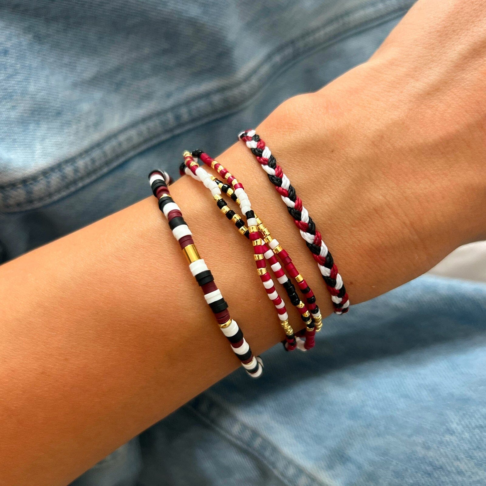 Vintage Style Beaded Bracelet – Red, Black & White Acrylic – Rockabilly Pin Up 50s 60s