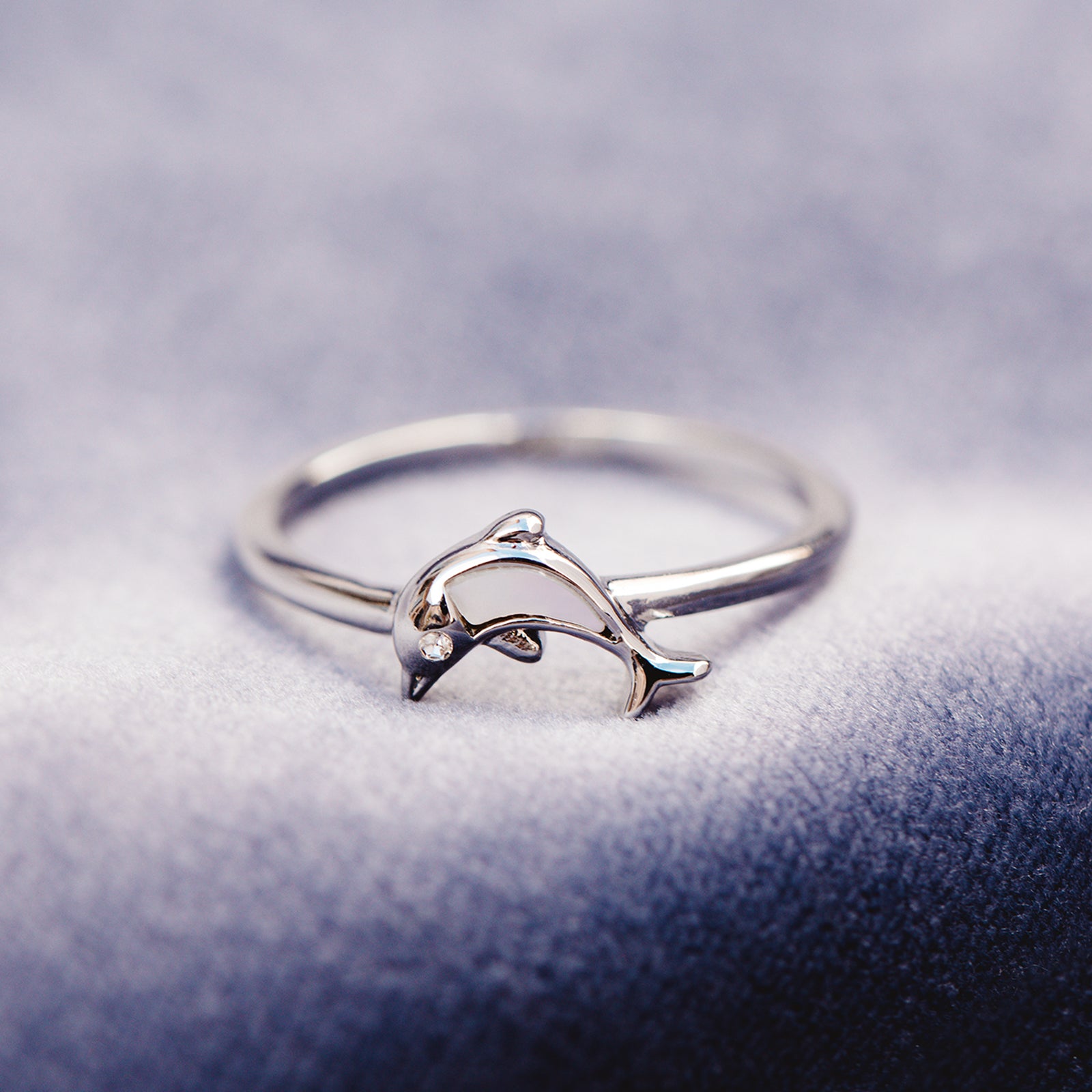 Dolphin - Ring, in 14k gold Ring Size (US) 4 1/2 - (EU) 48