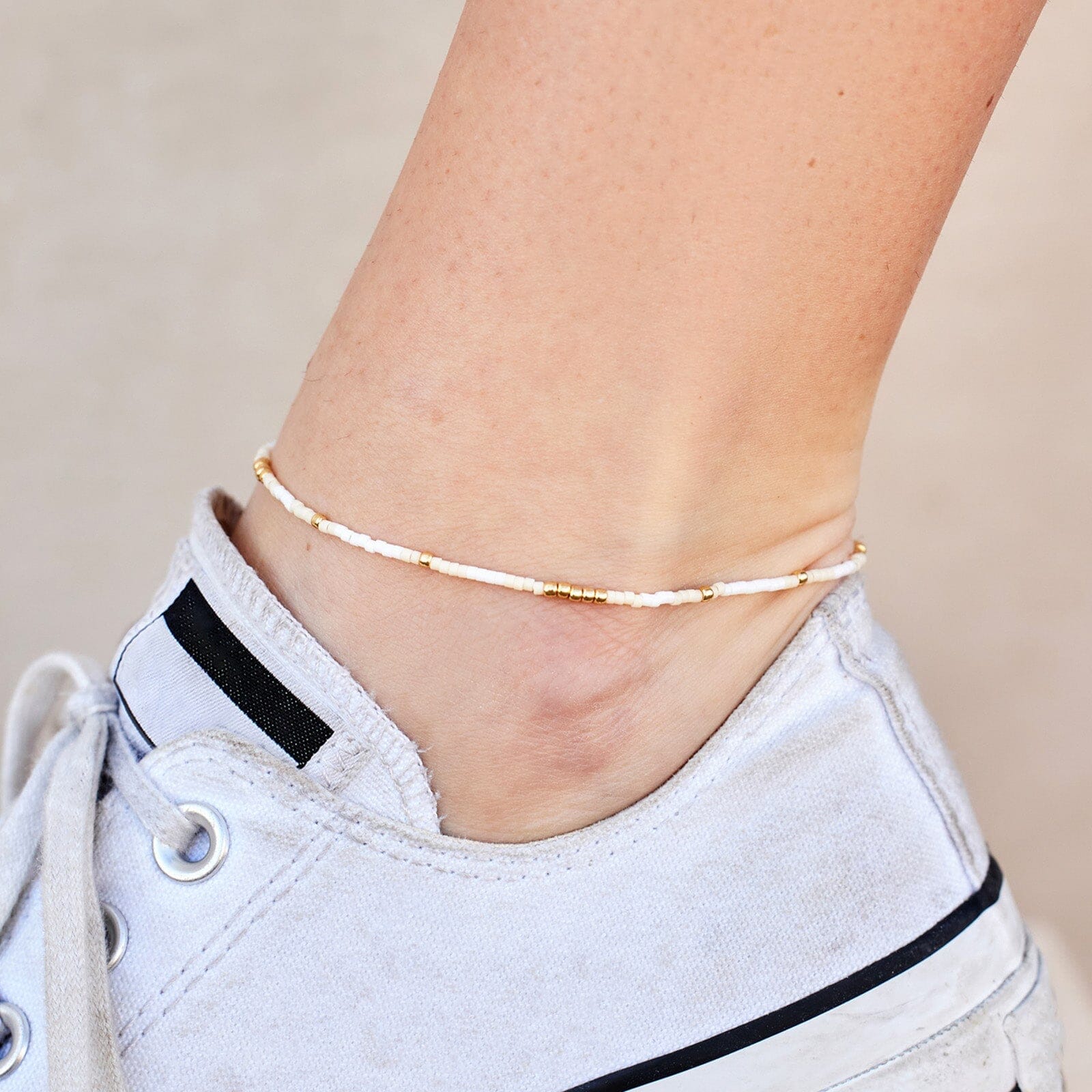 10k Gold Figaro Anklet – Serenity Jewelry LA