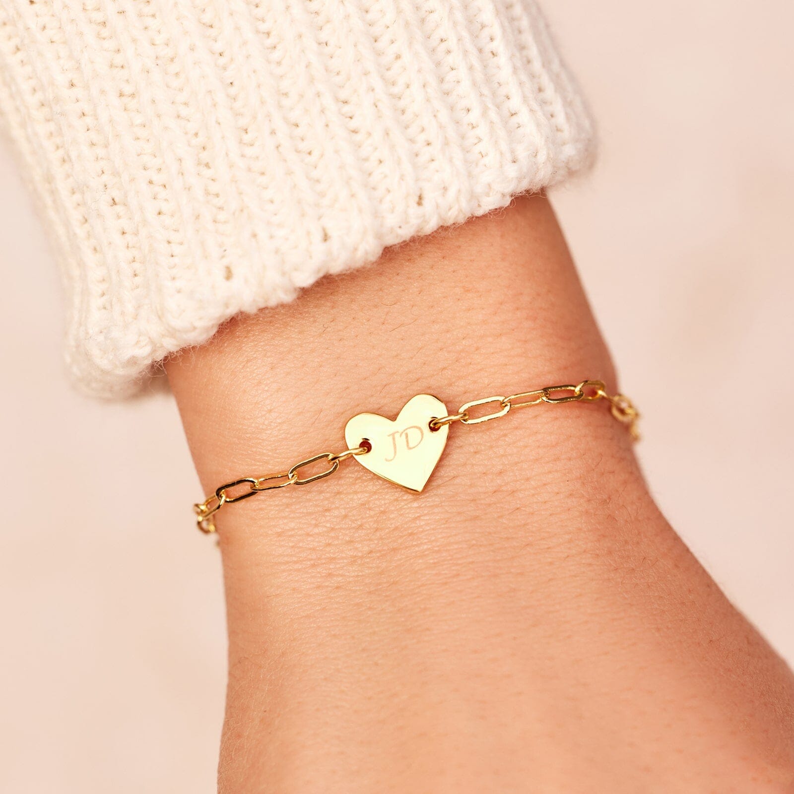 Buy Heart Bracelet, 14k /18k Solid Gold Heart Bracelet, Love Bracelet, Gold  Heart Bracelet, Rose Gold Heart Bracelet, Yellow Gold Heart Bracelet Online  in India - Etsy