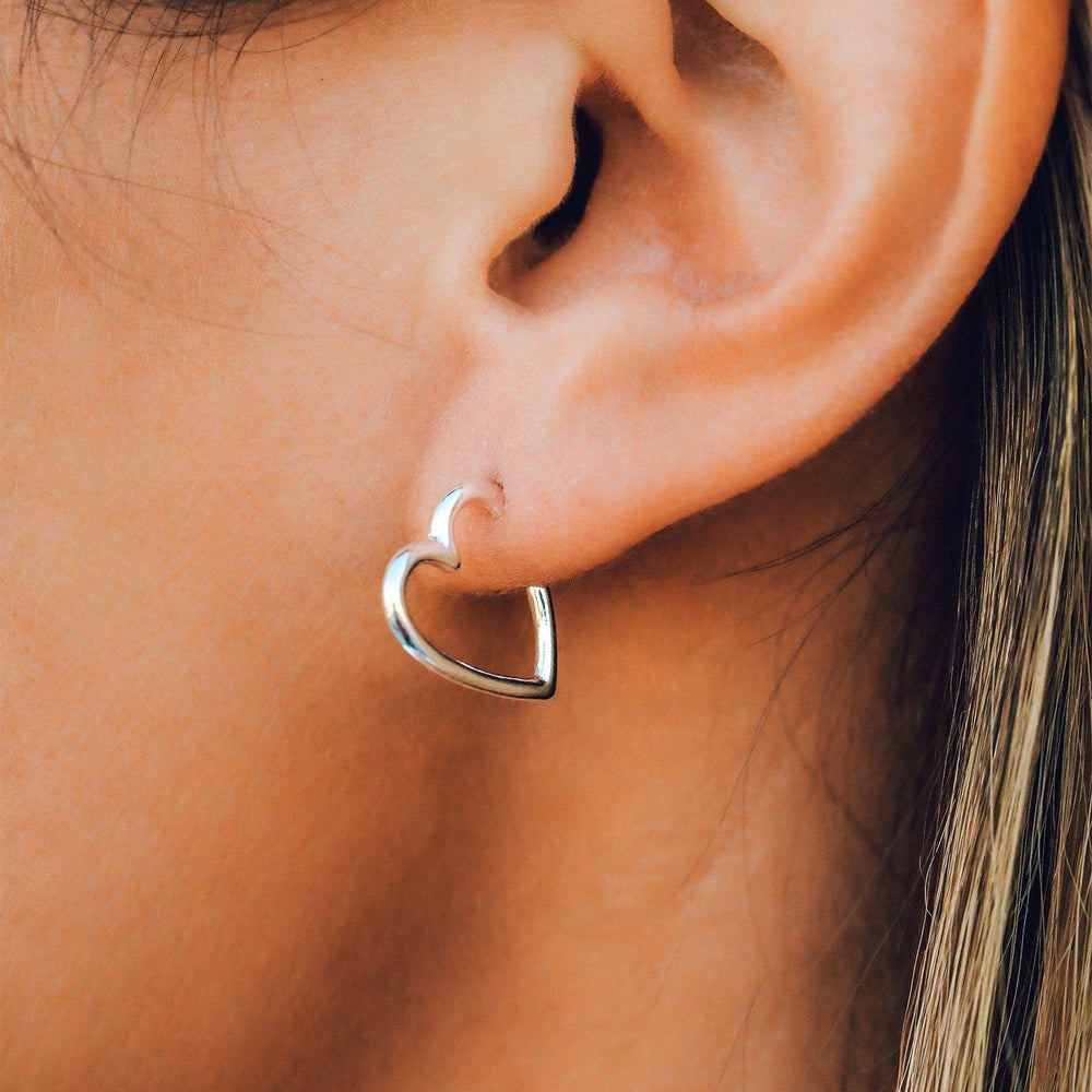 Ansley Small Heart Hoop Earrings | Kendra Scott