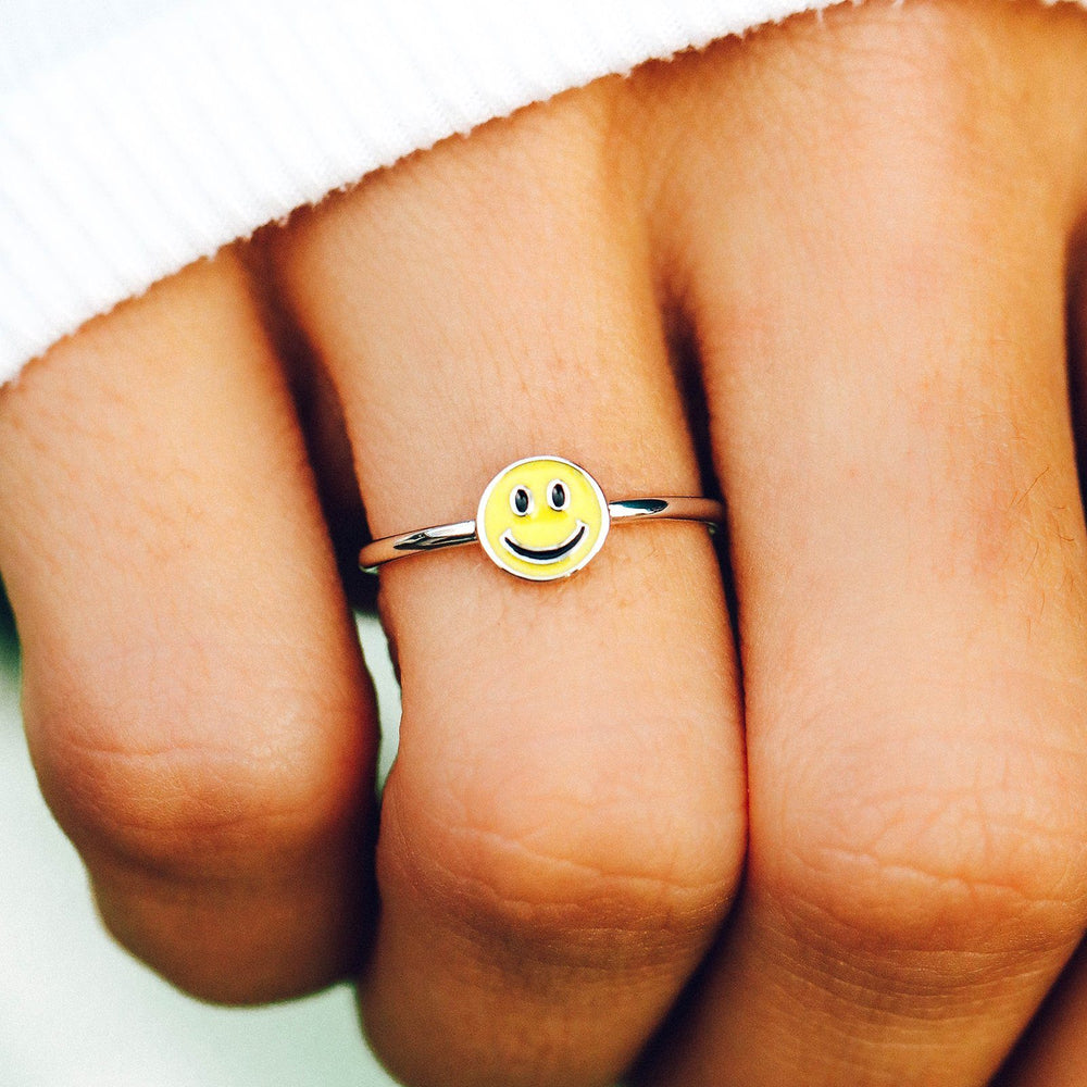 Happy Face Ring 3