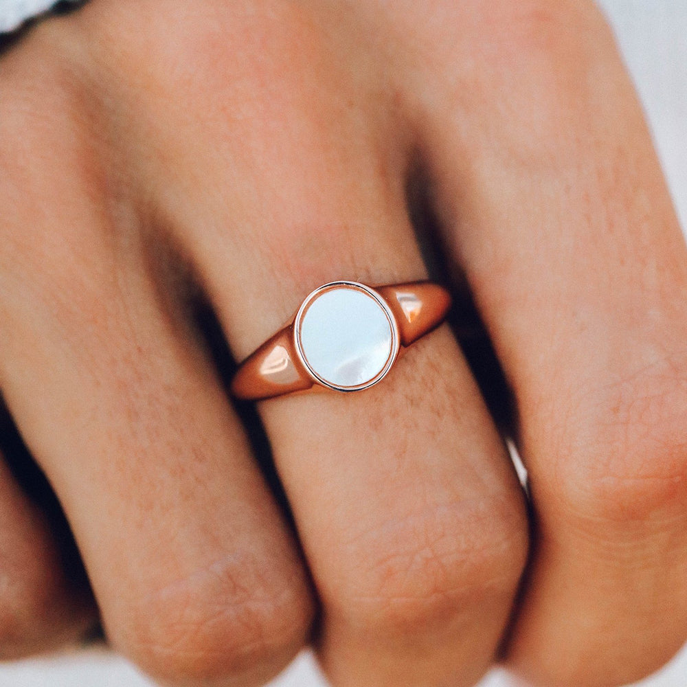 Mother of Pearl Signet Ring 4