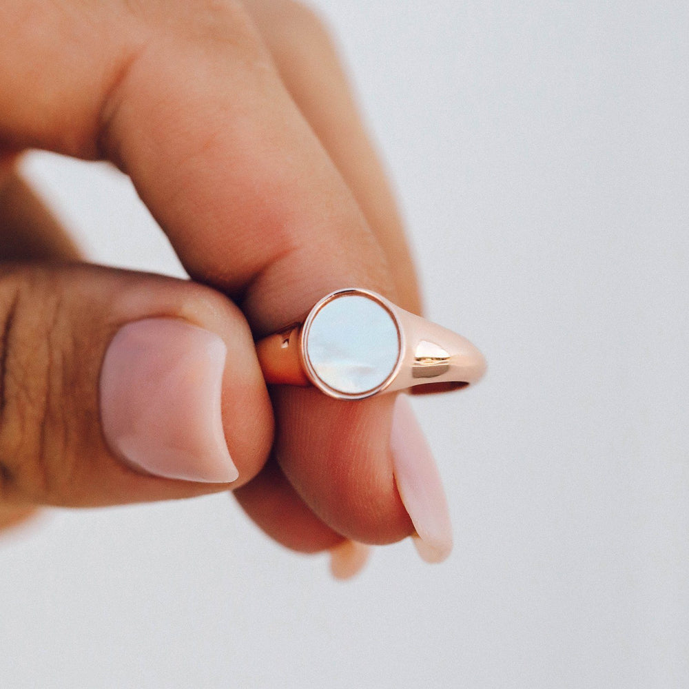 Roma Mother of Pearl Signet Ring