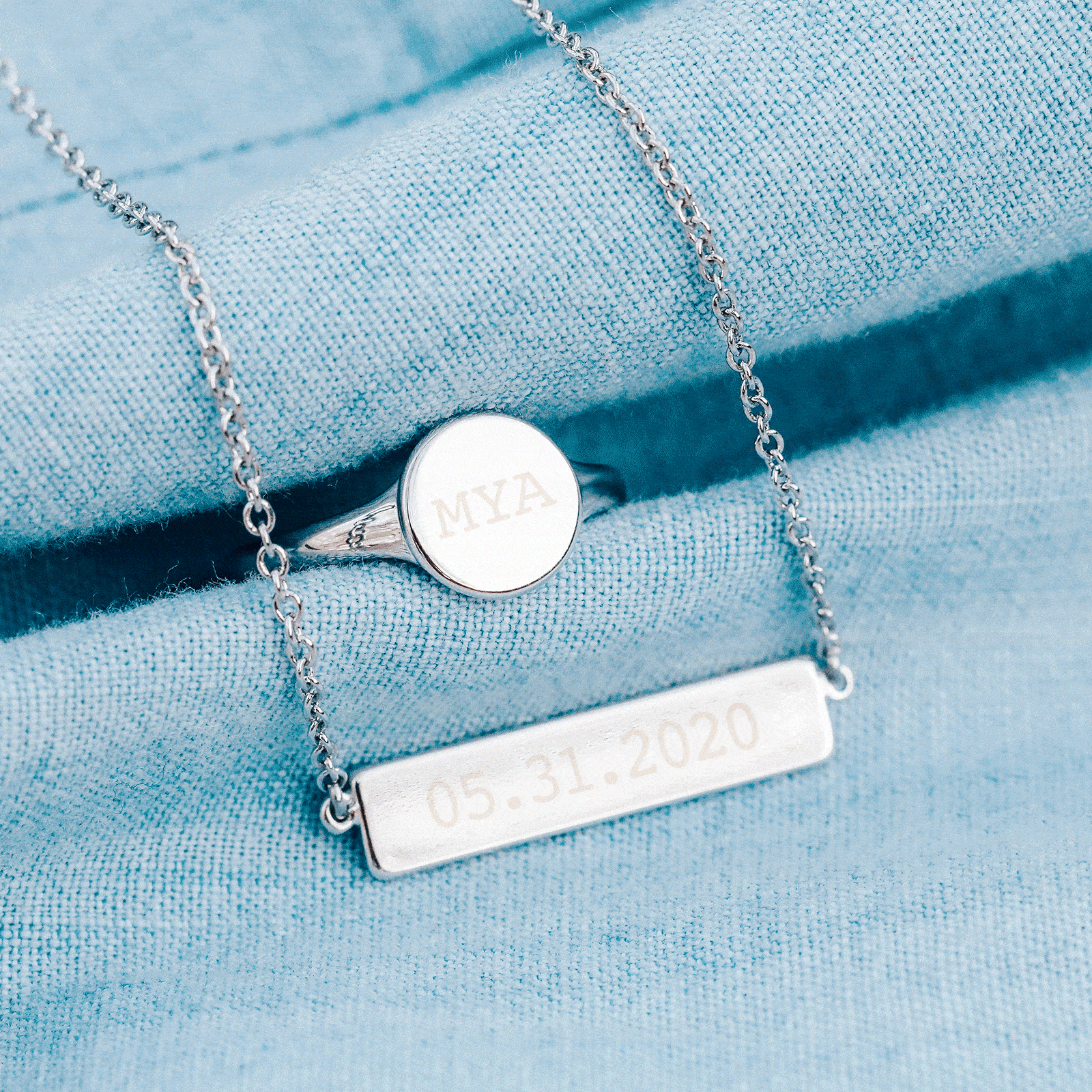 Engravable Bar Name Necklace in Sterling Silver (1 Name) | Zales
